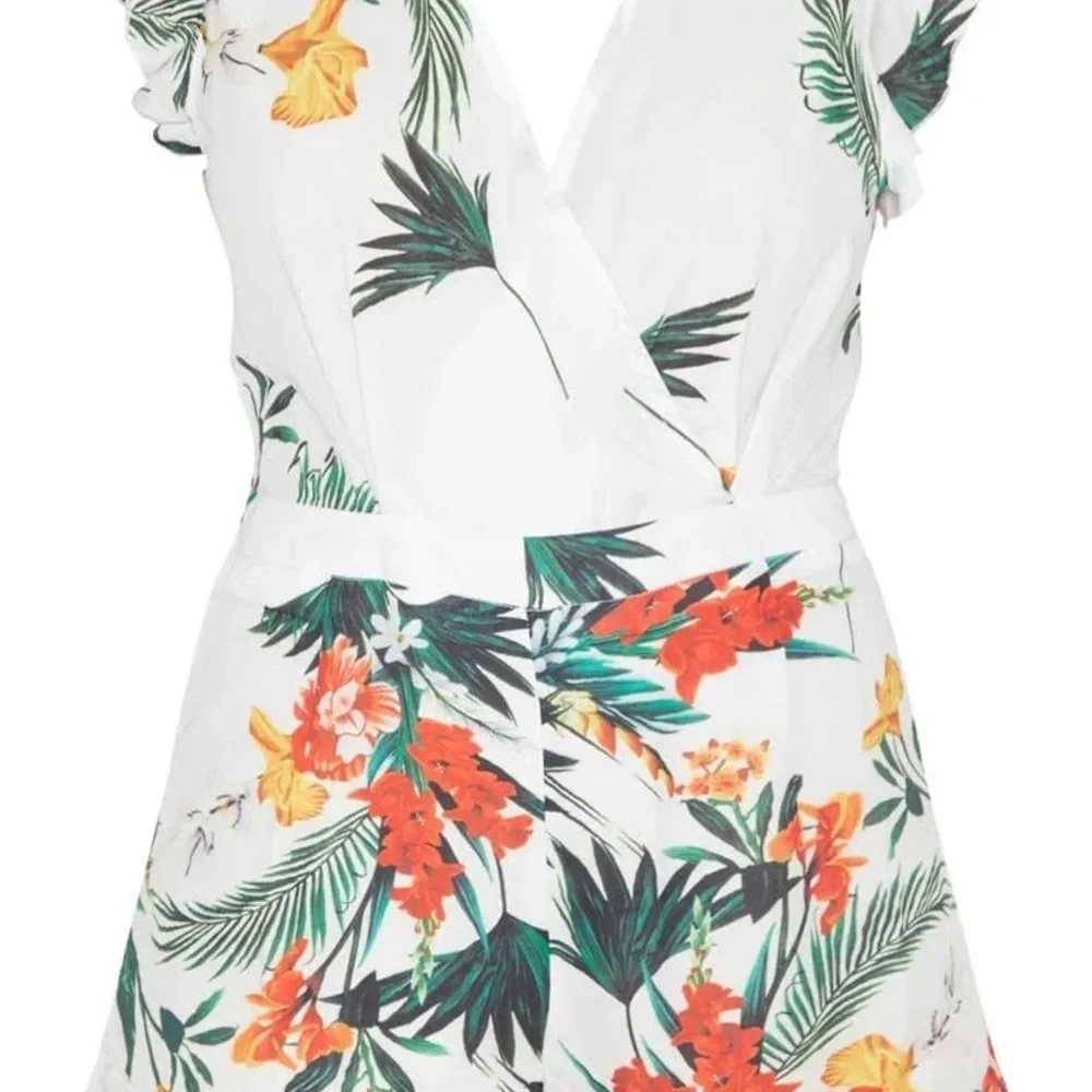 Romper - Picture 2 of 3